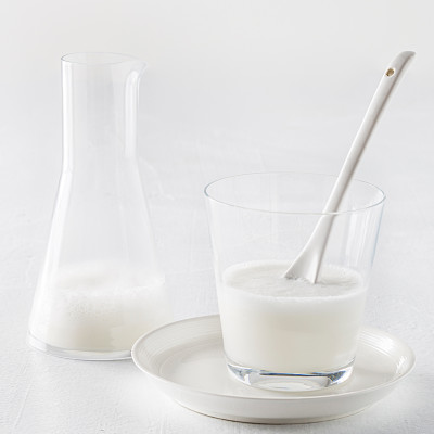 How to make almond milk