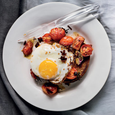 Back to the basics: Crispy fried eggs