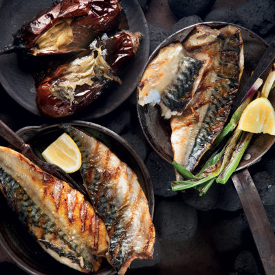 Smoked mackerel with smoked brinjals and spring onions