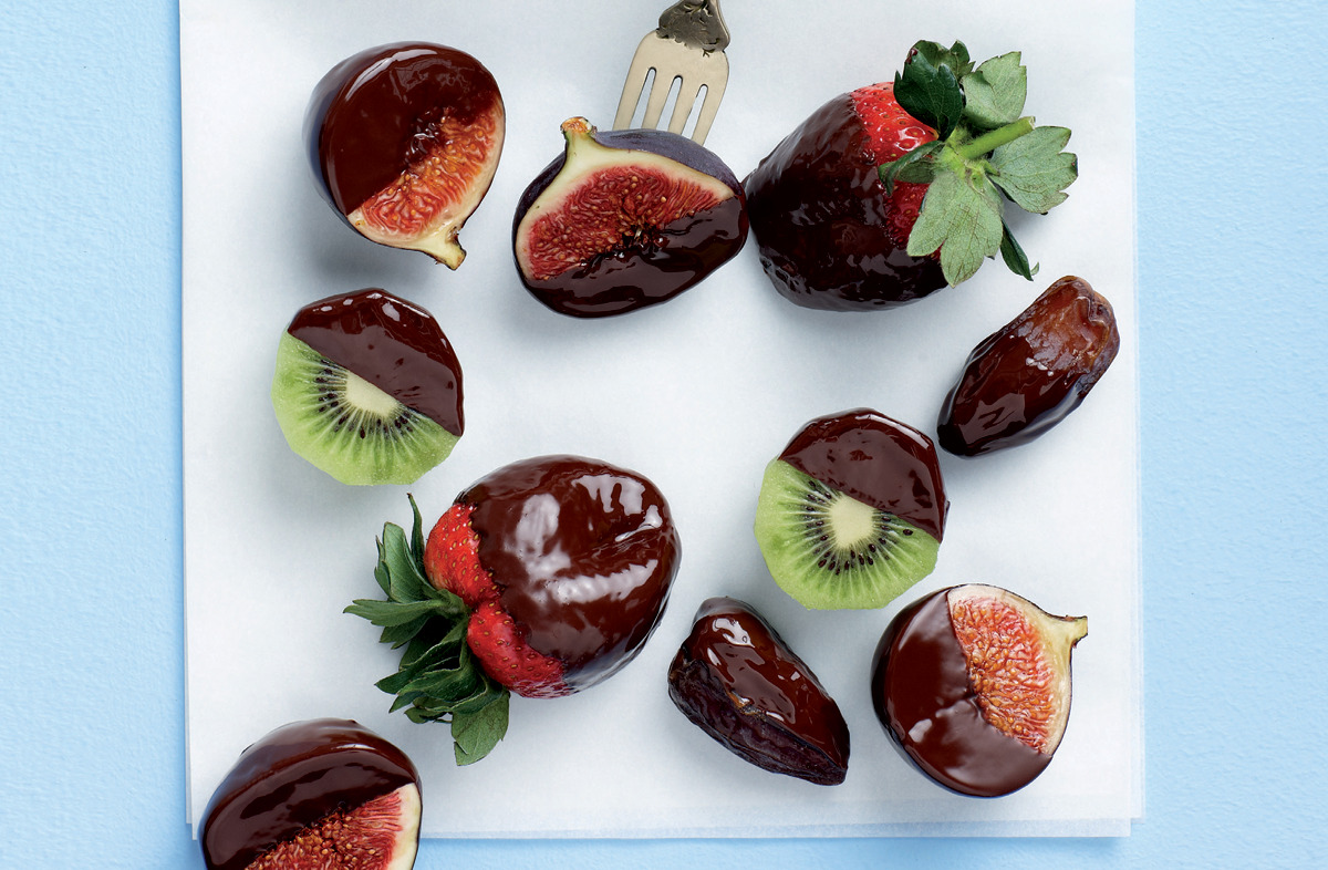 fresh-fruit-chocolate