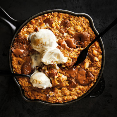 Giant Easter egg skillet cookie