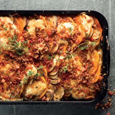 Veggie bake with bacon crumb