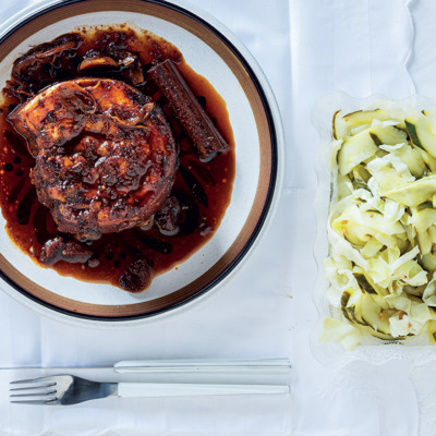 Fragrant pork with home-made pickle