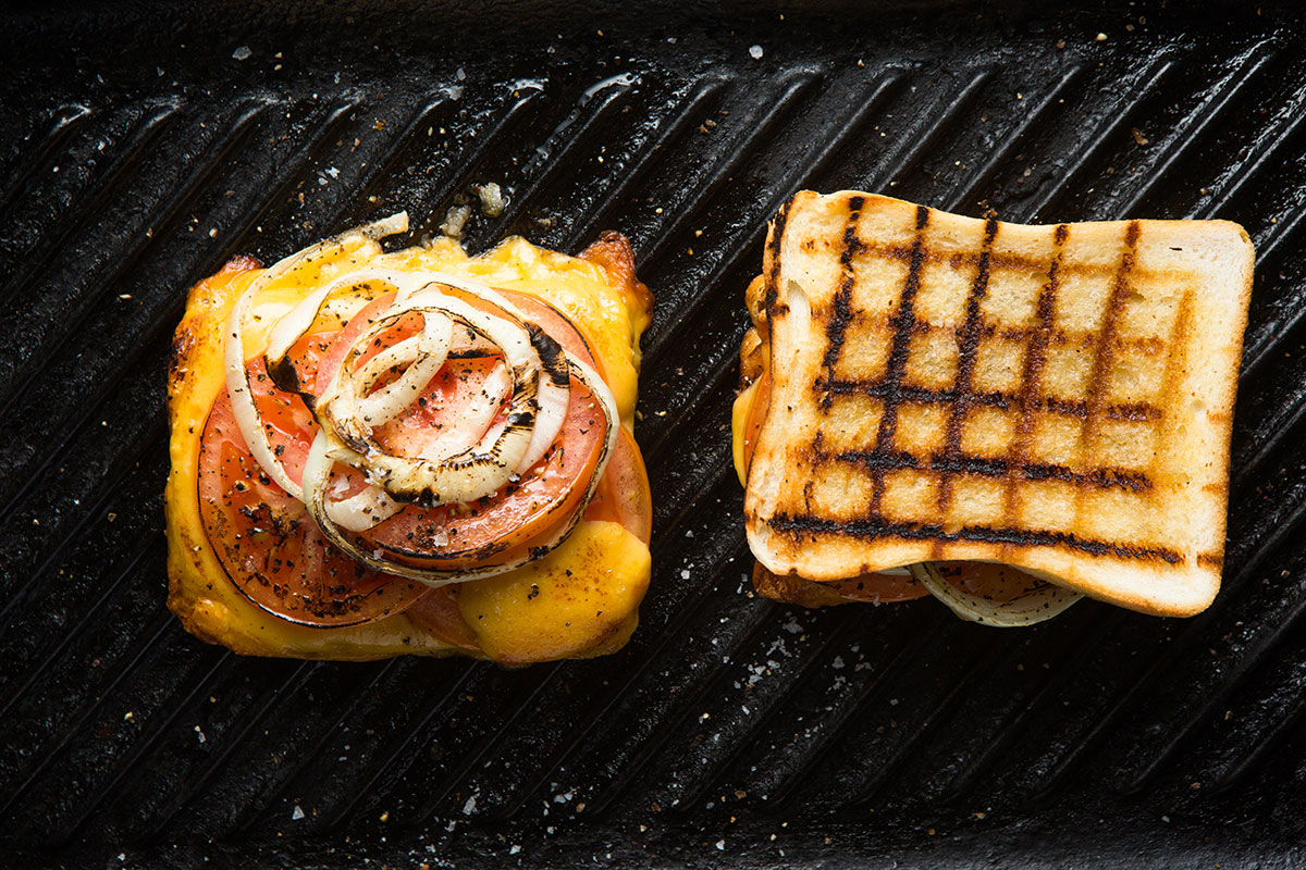 Cheese-and-tomato braaibroodjie recipe