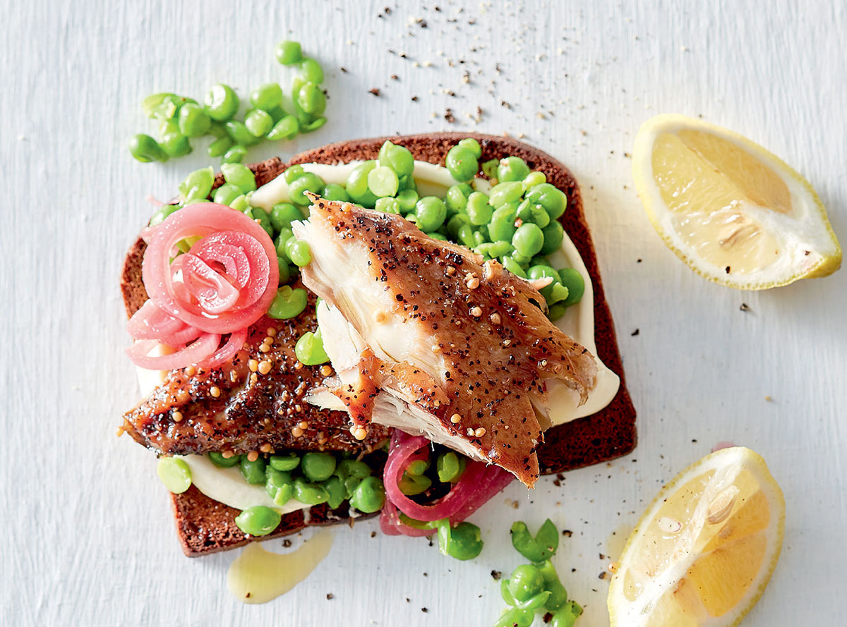 Peppered mackerel and smashed peas on rye toast recipe