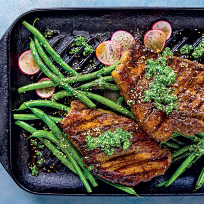 Chargrilled steak and green beans