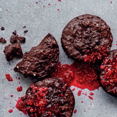 Adzuki bean brownie cakes with raspberry syrup