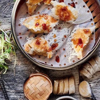 Lattice chicken <em data-src-img=