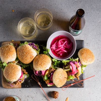 Pulled pork sliders