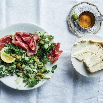 Crunchy fennel truffle salad