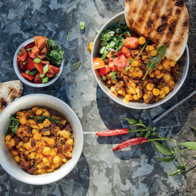 Three-bean potjie curry