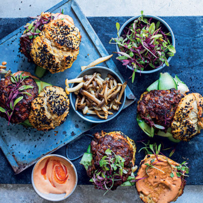 Mini Asian burgers