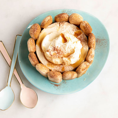 No-bake tiramisu cheesecake with maple coffee syrup