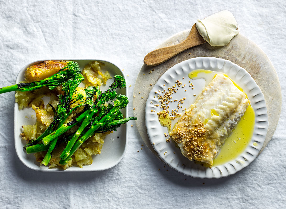 Grilled fish and broccoli