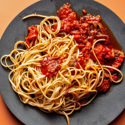 Smashed tomato with anchovy noodles