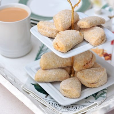 Apricot turnover biscuits