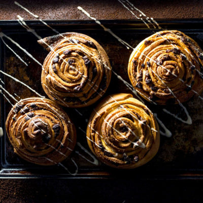 Sticky date and mocha swirled buns