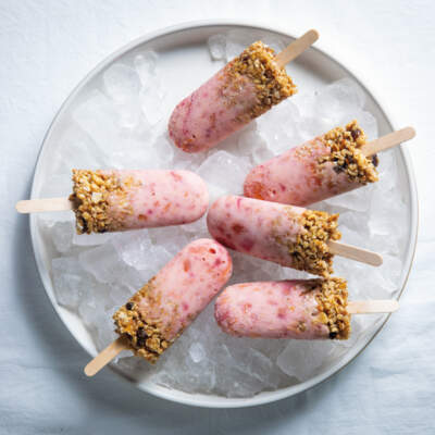 Fro-yo breakfast lollies