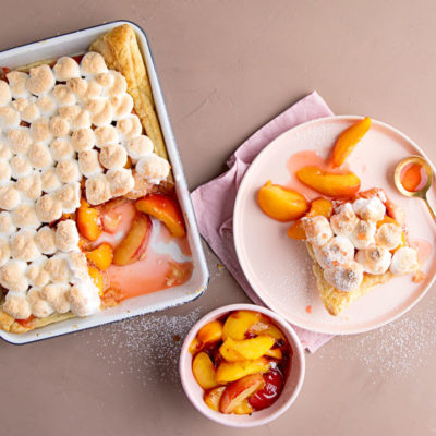 Nectarine meringue pie