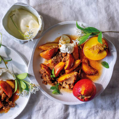 Nectarine almond crumble