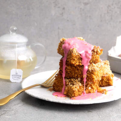 Easy gingerbread tray bake