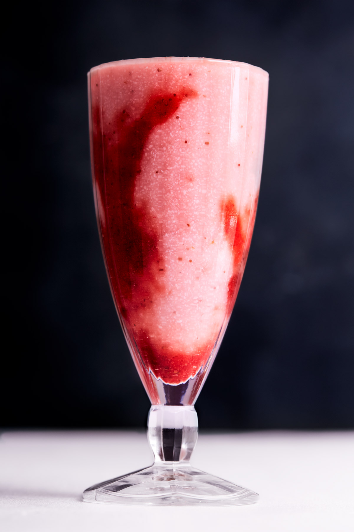 Mageu-with-strawberry-coulis