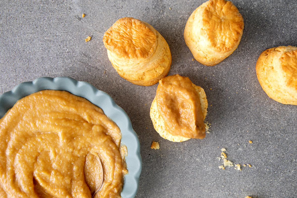 Apple-pear-and-caramel-butter