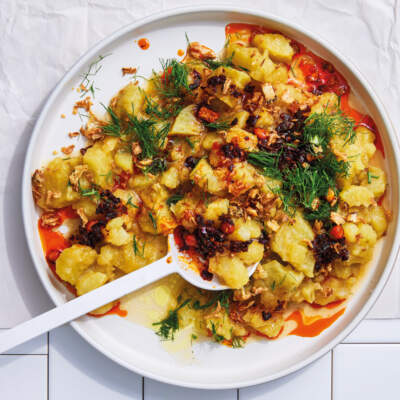 Sweet potato mash with peanuts