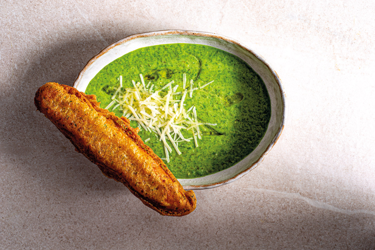 GREEN SOUP WITH “FISH BREAD”