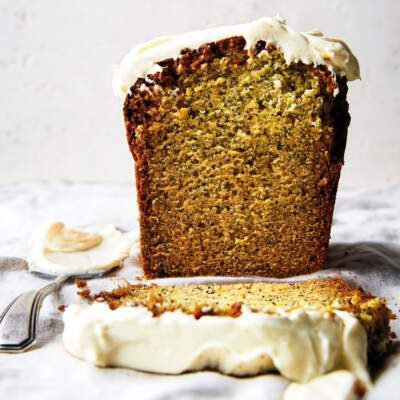 Orange-and-poppy seed tea loaf