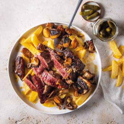 Oyster steaks with mushroom butter and chips