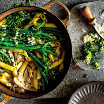 One-pot herbed chicken with pasta