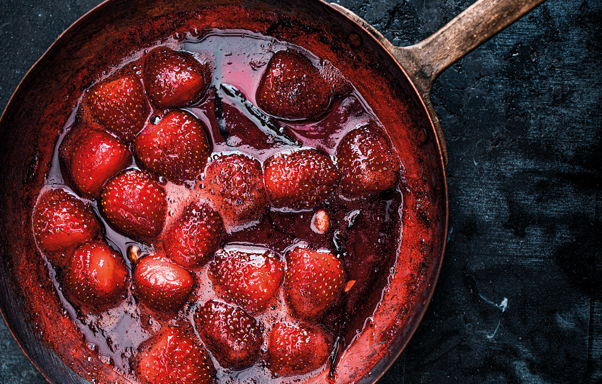 Stovetop spiced strawberry jam