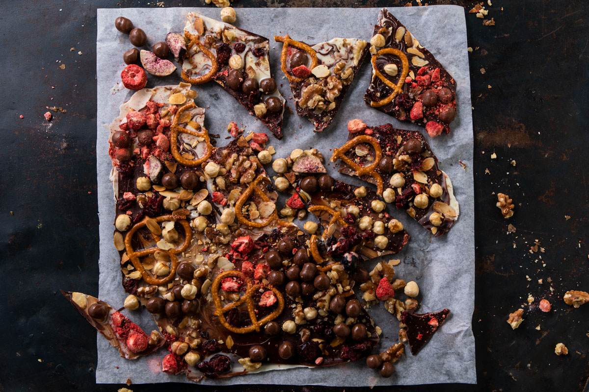 Marbled chocolate bark