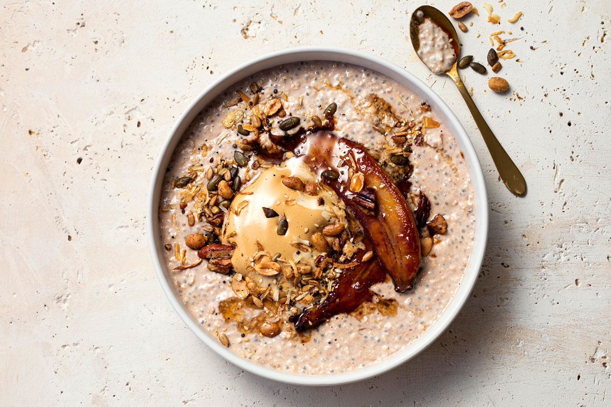 Overnight oats with brûléed bananas