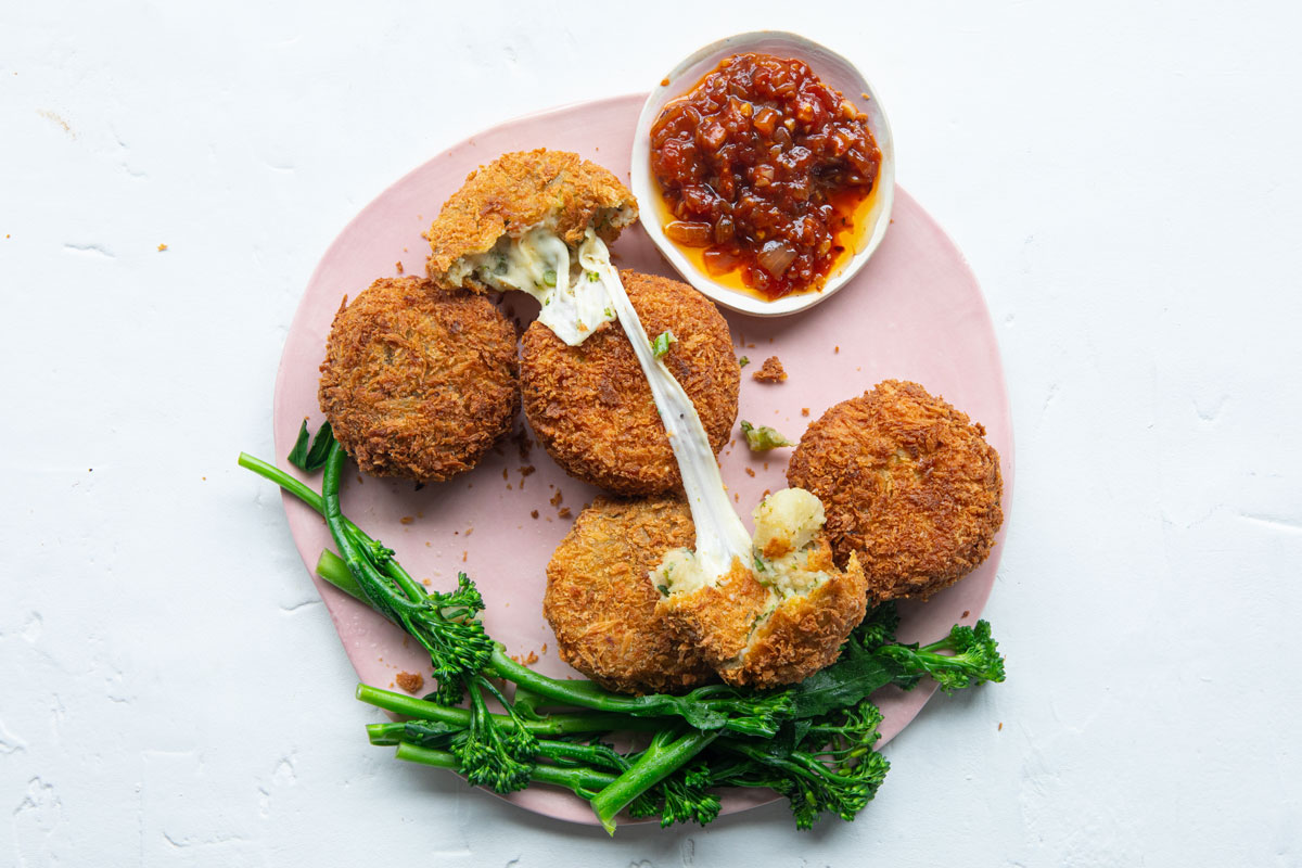 Broccoli, cheese and potato croquettes