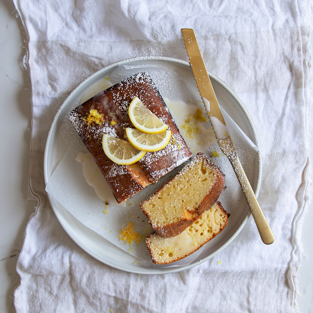 Lemon-and-yoghurt drizzle cake