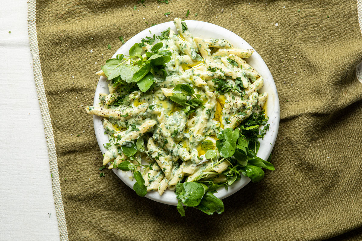 Creamed spinach pasta