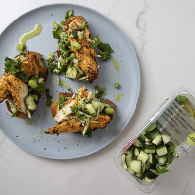 Green summer crunch and chicken toasts