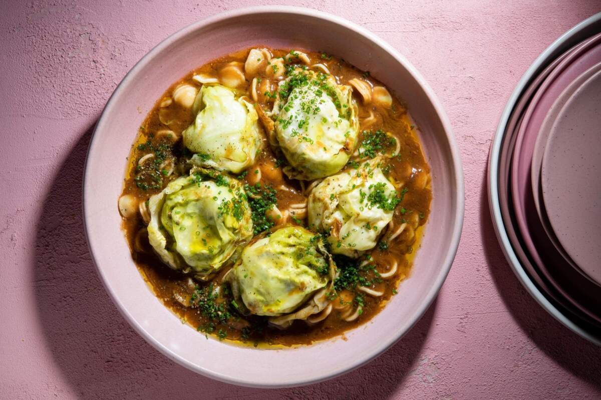 steamed baby cabbage parcels 