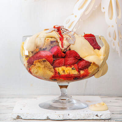 Panettone trifle