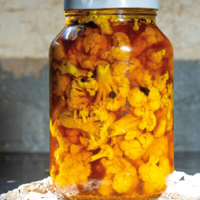 Pickled cauliflower