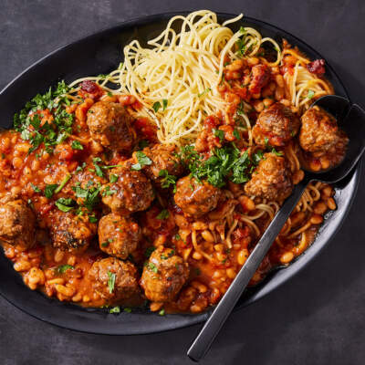 Smoky boerewors meatball pasta