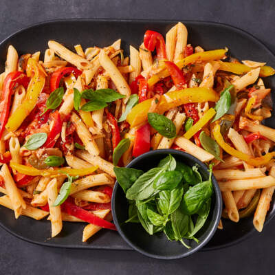 Pasta peperonata