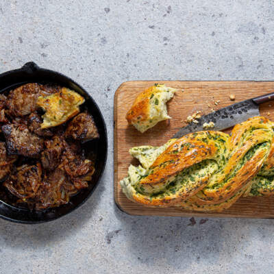 Ox liver with spinach bread