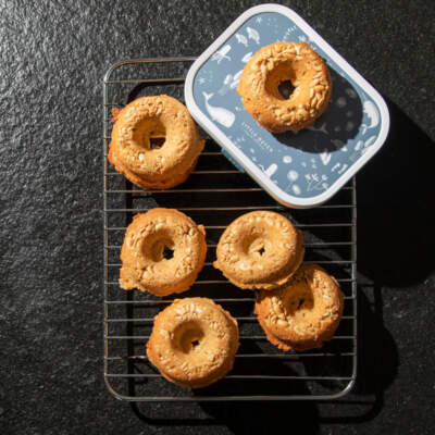 Peanut butter-and-banana baked doughnuts