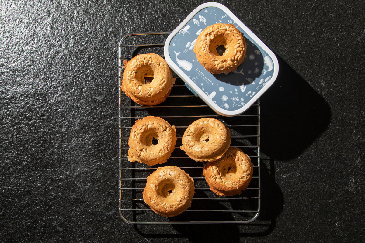 Peanut butter-and-banana baked doughnuts