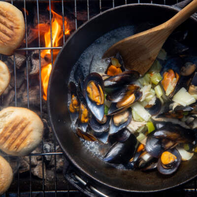 West Coast mussel pot