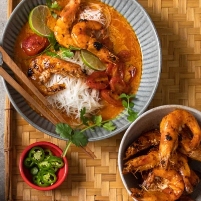 Prawn laksa soup with rice vermicelli noodles