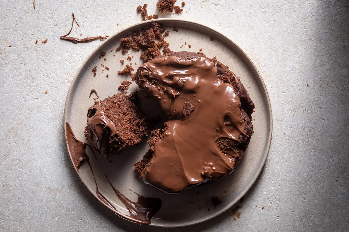 Steamed chocolate cake